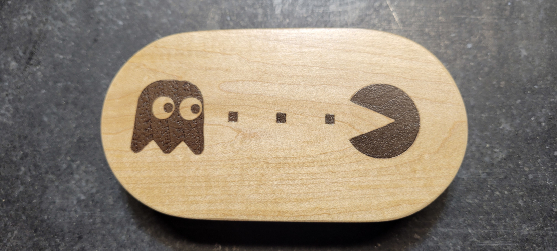 Fan Art test 2 to learn to make inlay with mapple and walnut