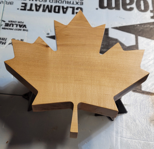 Varnish on the maple leaf
